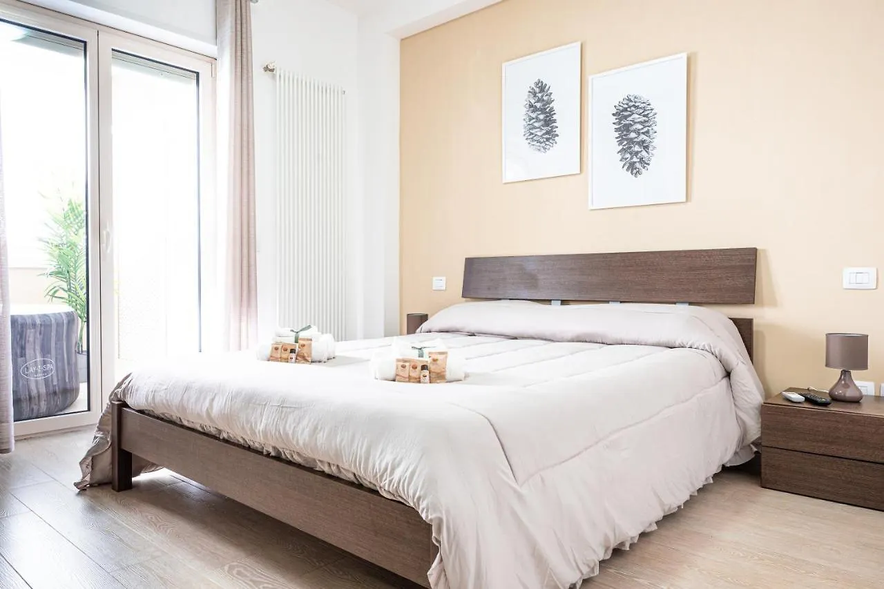 Apulialux - Elegant Apartment Con Netflix Bari Italy